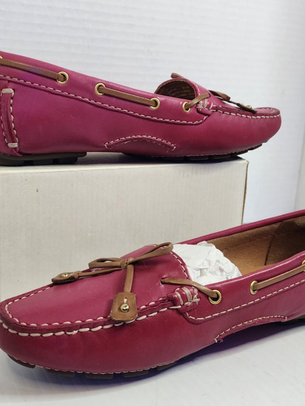 Clarks Artisan Dunbar Racer Red Leather Loafers Women’s 5.5W w/ Box